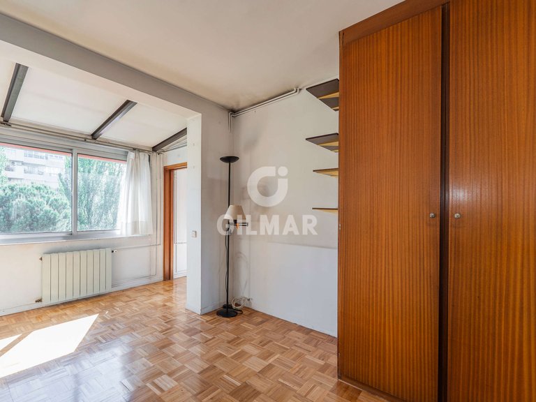 Penthouse for Sale in Madrid, Madrid 16