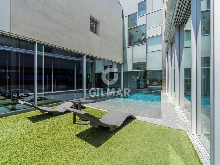 Villa for Sale in Madrid, Madrid 24