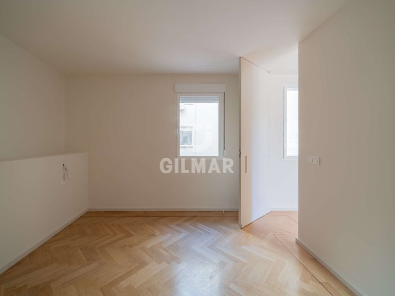 Apartment for Sale in Madrid, Madrid 11