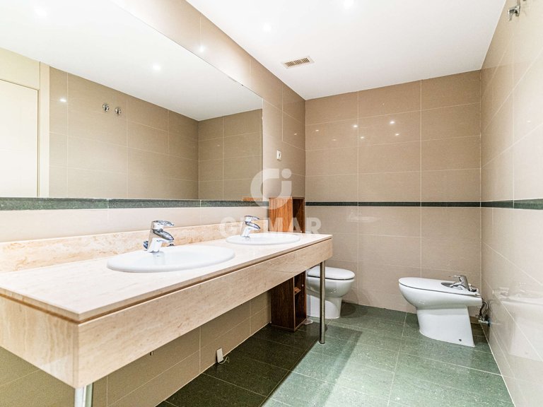 Town House for Sale in Boadilla Del Monte, Madrid 30