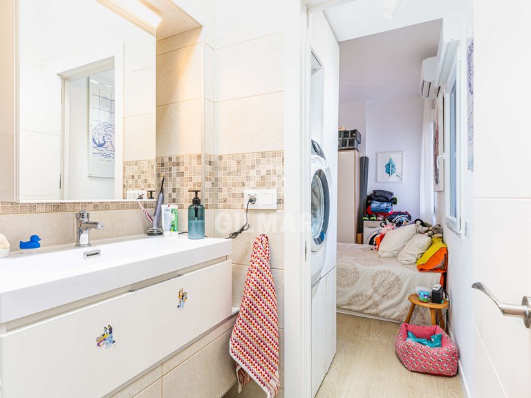 Apartment for Sale in Madrid, Madrid 23