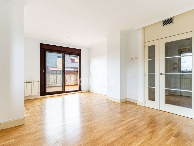 Town House for Sale in Boadilla Del Monte, Madrid 14