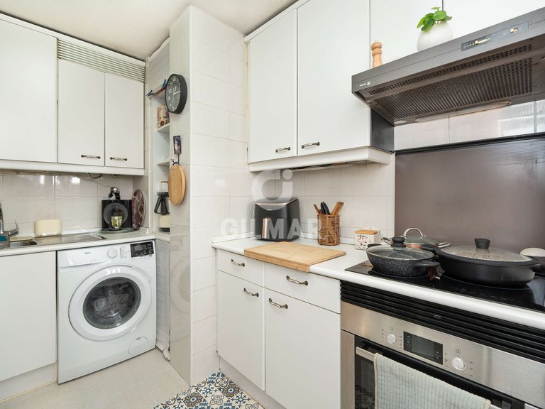 Penthouse for Sale in 3°, Madrid 13