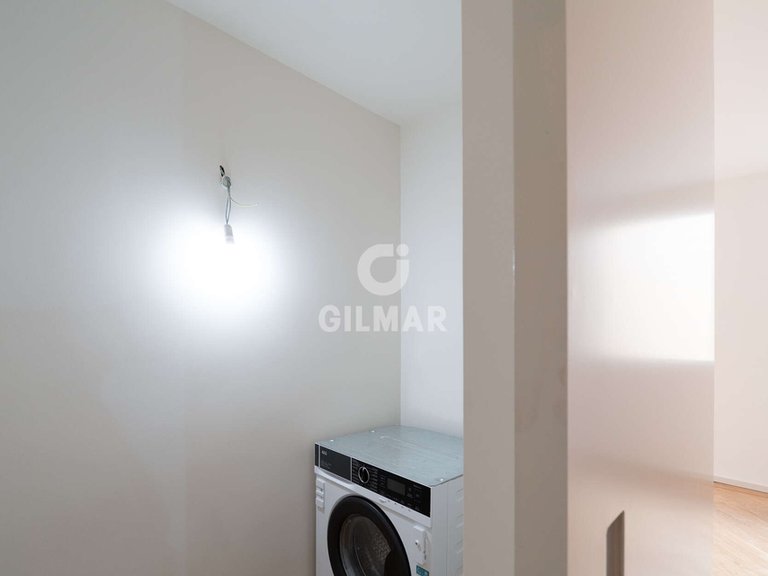 Apartment for Sale in Madrid, Madrid 27