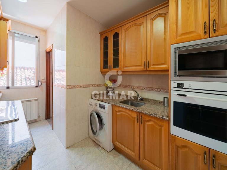 Apartment for Sale in Madrid, Madrid 22