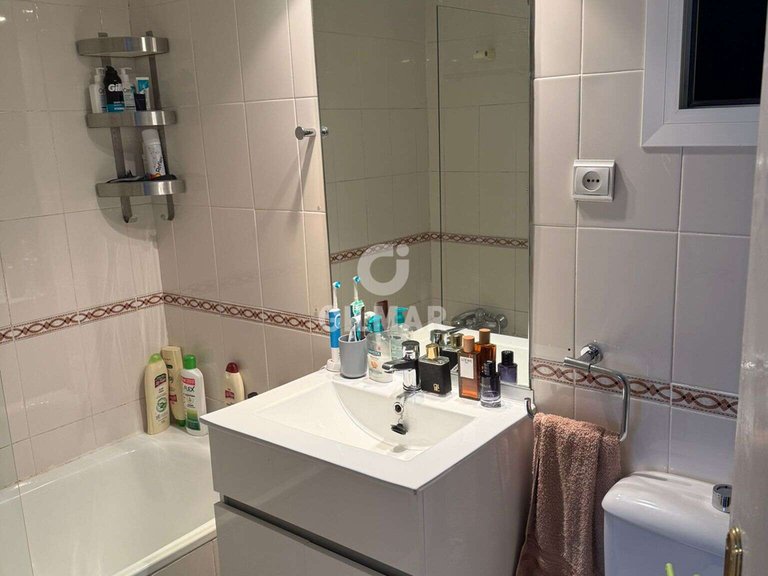 Apartment for Sale in Madrid, Madrid 3