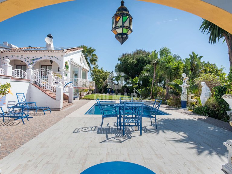 Villa for Sale in Estepona, Malaga 3