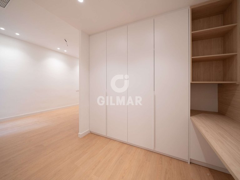 Apartment for Sale in Madrid, Madrid 13