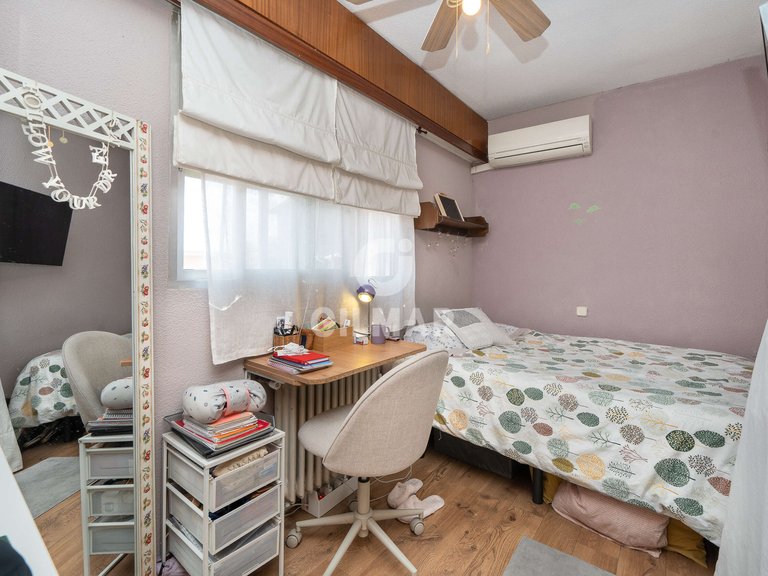Penthouse for Sale in 3°, Madrid 17