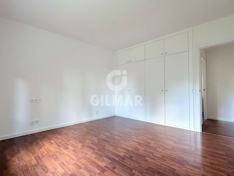 Apartment for Rent in Madrid, Madrid 19