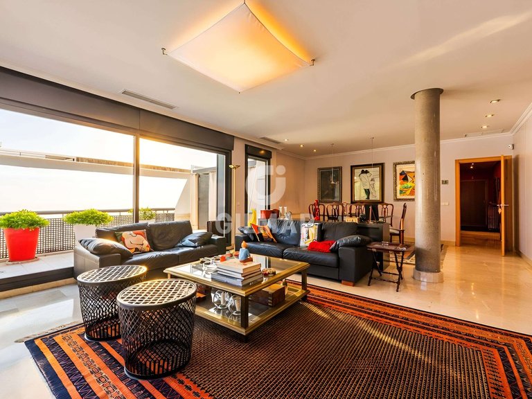 Town House for Sale in Madrid, Madrid 4