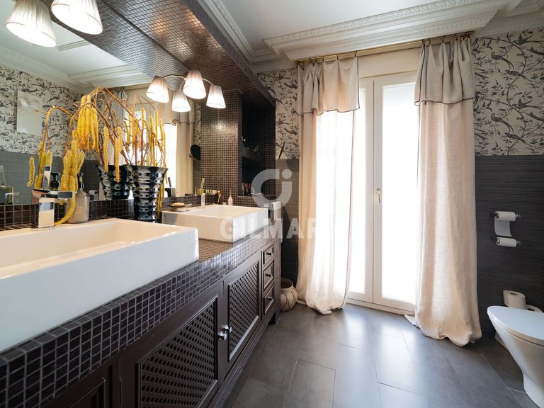 Apartment for Sale in Madrid, Madrid 23