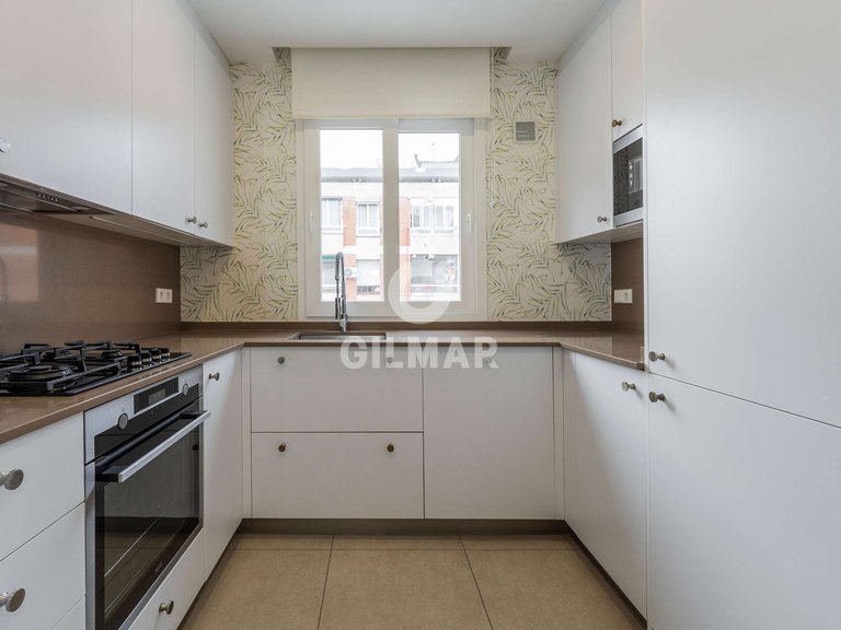 Apartment for Sale in Madrid, Madrid 15