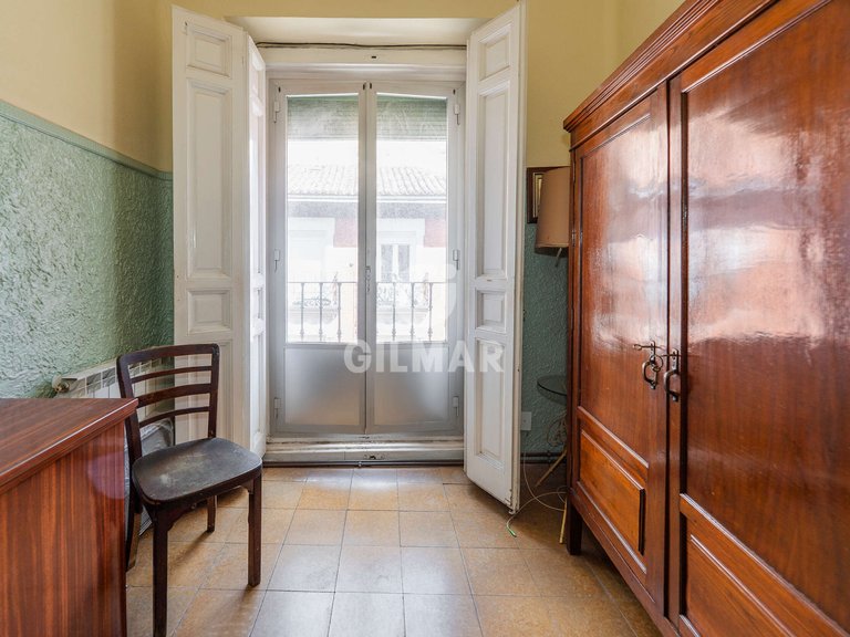 Apartment for Sale in Madrid, Madrid 5