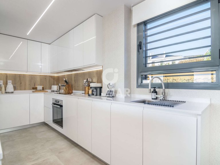 Apartment for Sale in Estepona, Malaga 14
