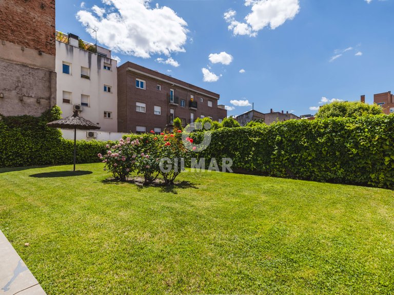 Apartment for Sale in Madrid, Madrid 18