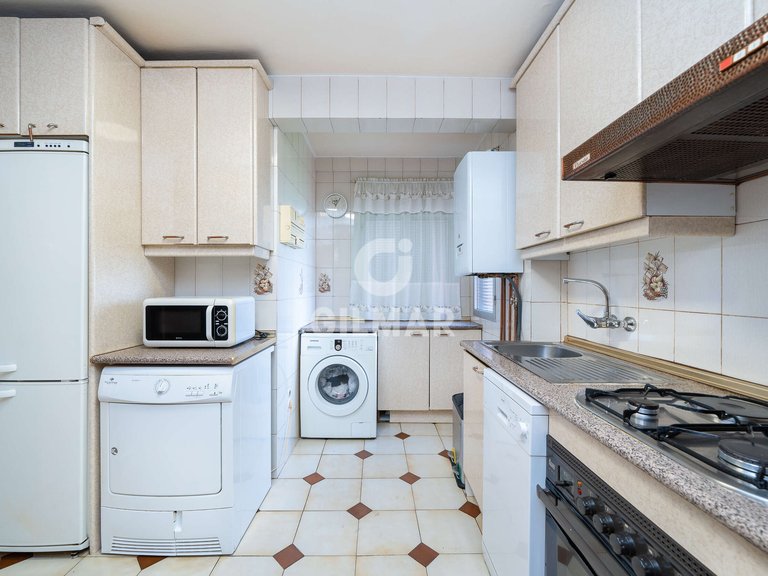 Apartment for Sale in Madrid, Madrid 13