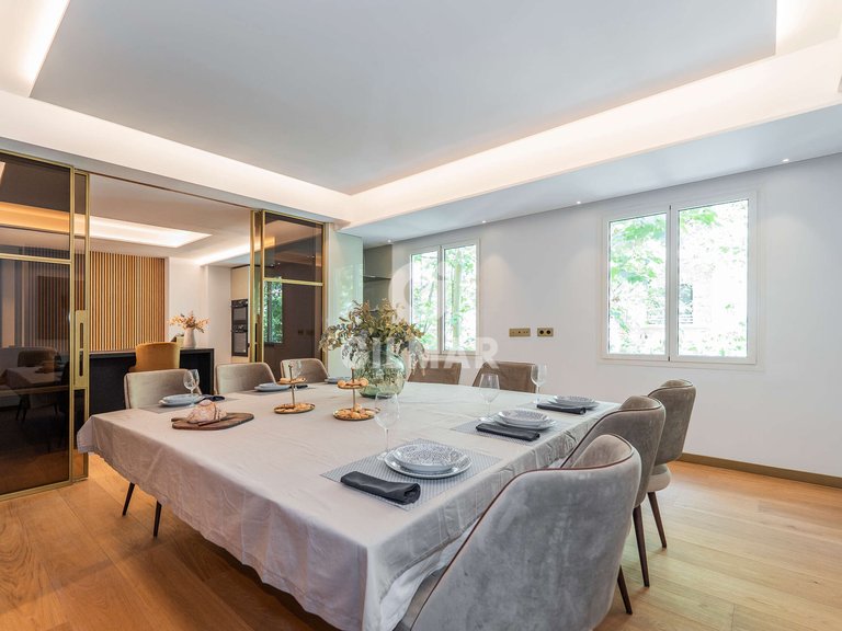 Apartment for Sale in Madrid, Madrid 11