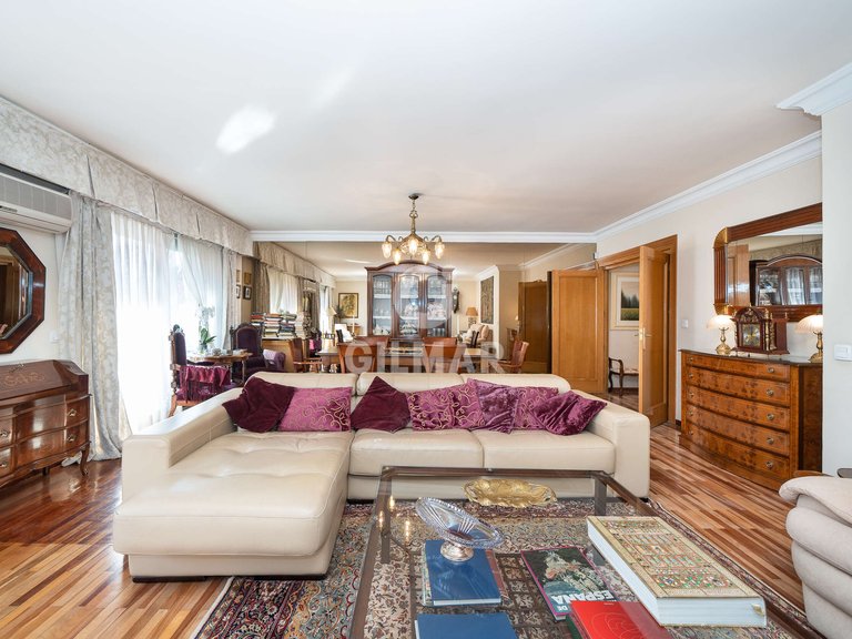 Apartment for Sale in Madrid, Madrid 2