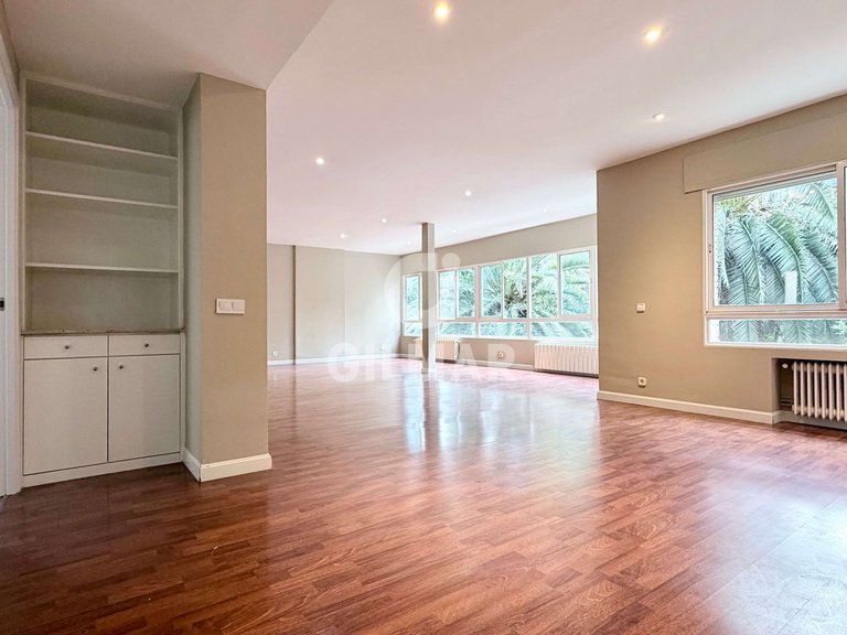 Apartment for Rent in Madrid, Madrid 11