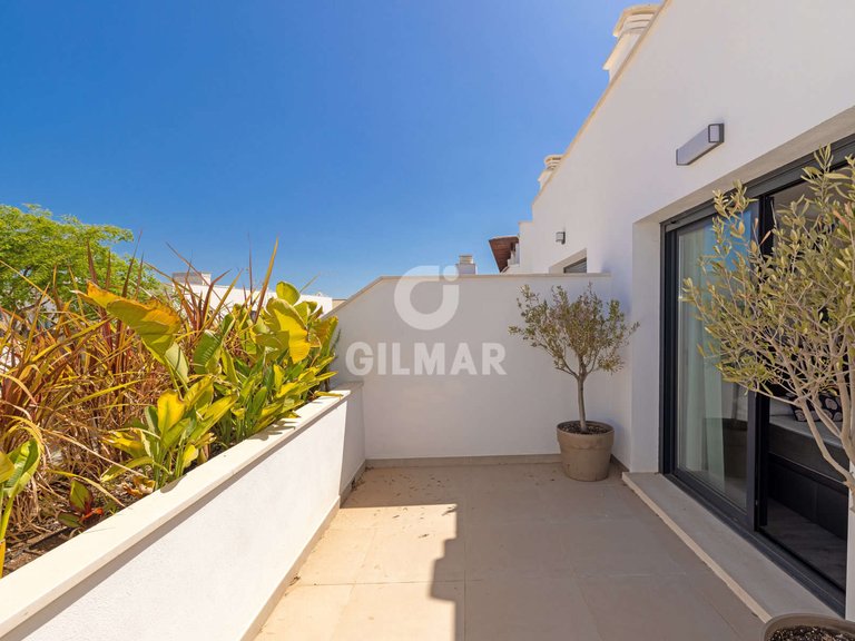 Town House for Sale in Cancelada, Malaga 41