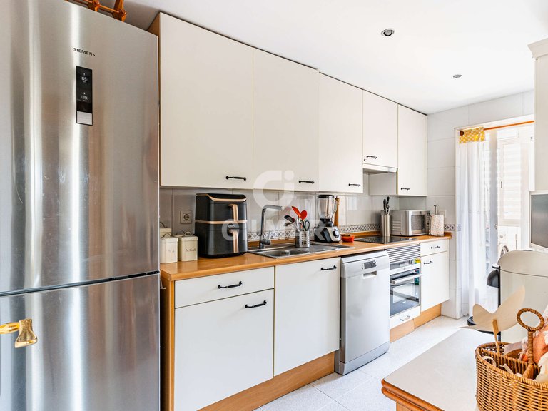 Apartment for Sale in Madrid, Madrid 12