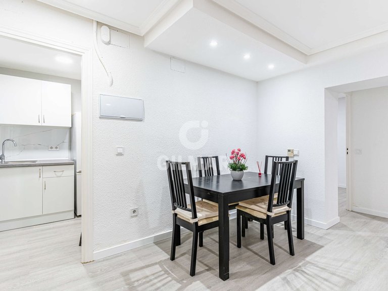 Apartment for Sale in Madrid, Madrid 12