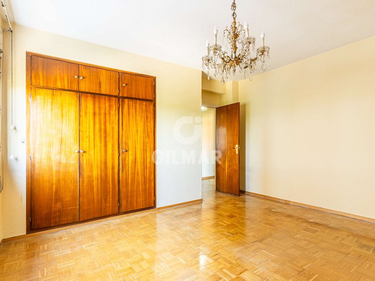Apartment for Sale in Madrid, Madrid 21