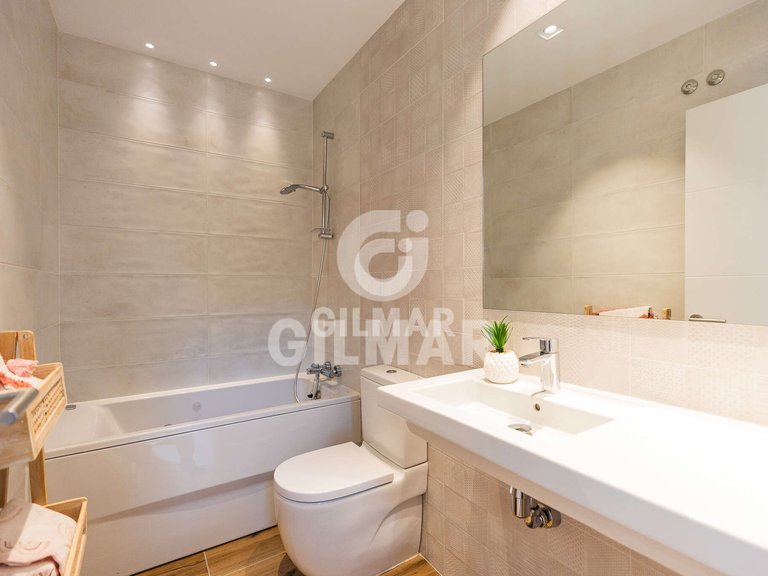Villa for Rent in Madrid, Madrid 37