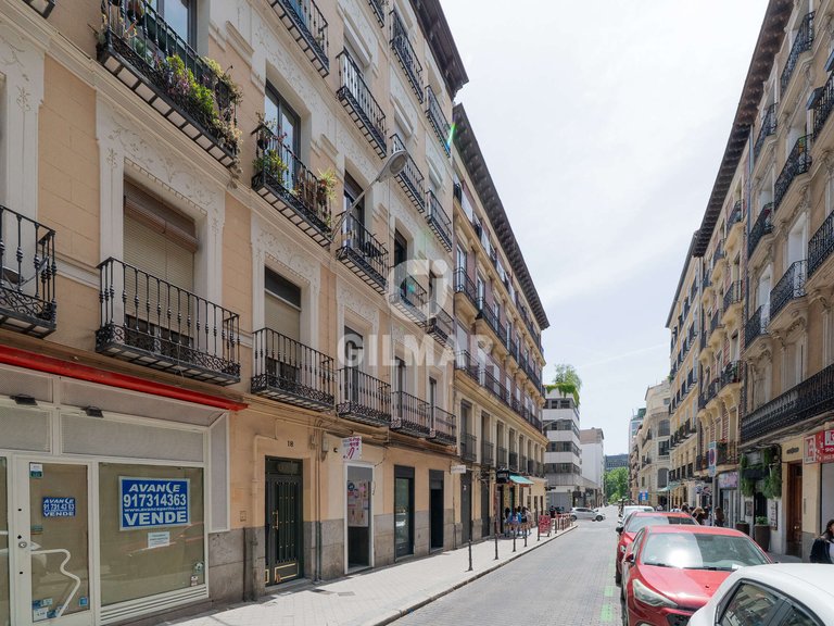 Apartment for Sale in Madrid, Madrid 42