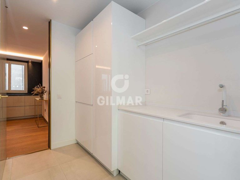 Apartment for Sale in Madrid, Madrid 39