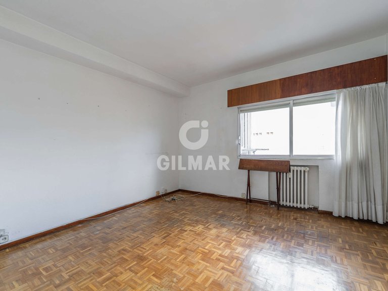 Apartment for Sale in Madrid, Madrid 5
