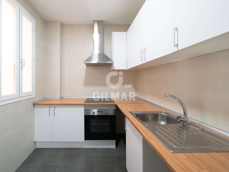Apartment for Rent in Madrid, Madrid 2