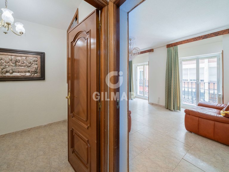 Apartment for Sale in Madrid, Madrid 16