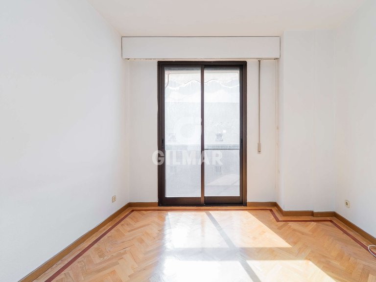 Apartment for Sale in Madrid, Madrid 29
