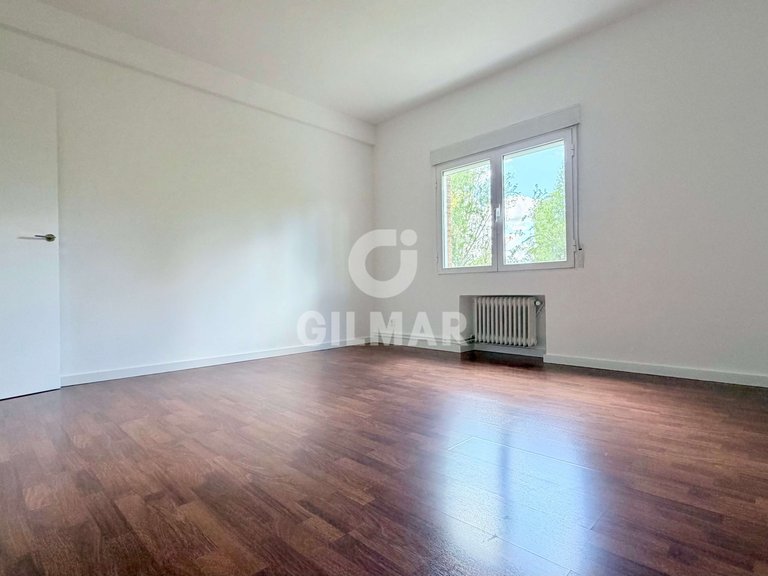 Apartment for Rent in Madrid, Madrid 17