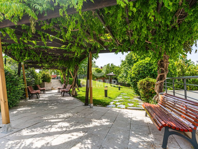 Apartment for Sale in Las Rozas De Madrid, Madrid 30