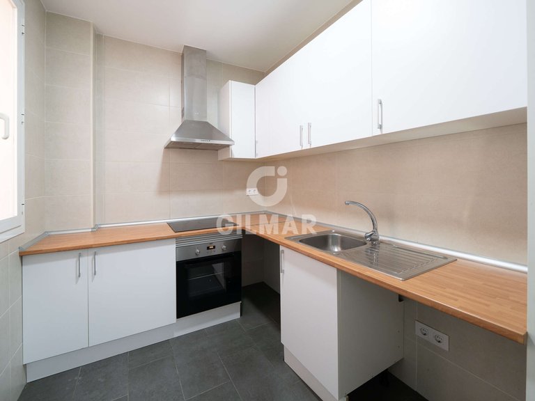 Apartment for Rent in Madrid, Madrid 30