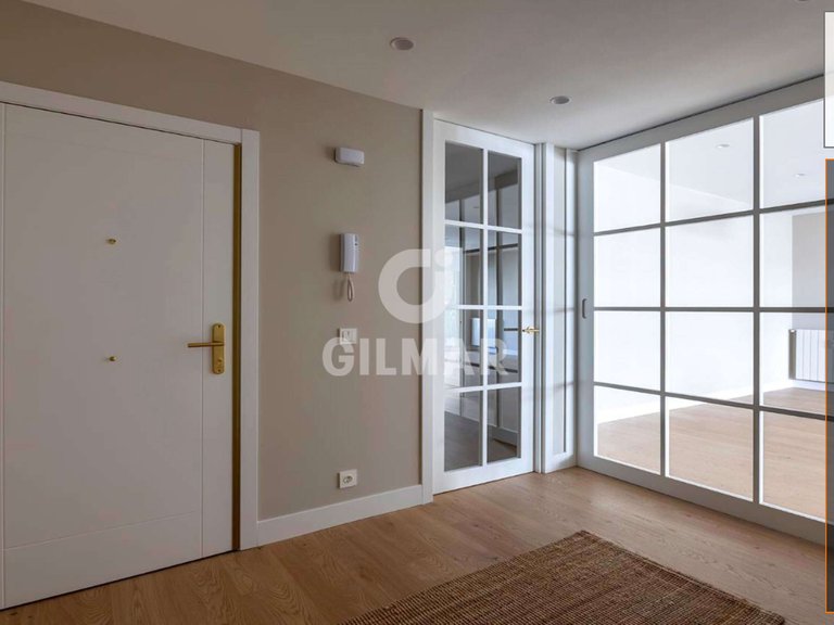 Apartment for Sale in Madrid, Madrid 2