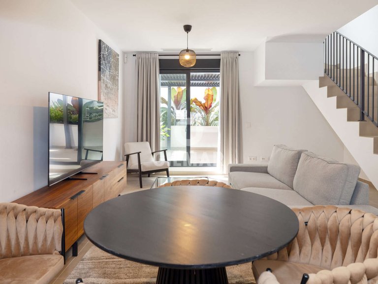 Town House for Sale in Cancelada, Malaga 10