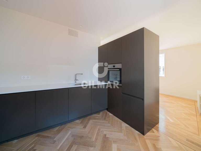 Apartment for Sale in Madrid, Madrid 22