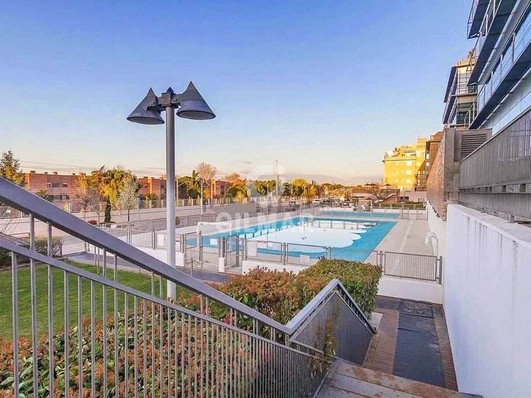 Town House for Sale in Madrid, Madrid 34