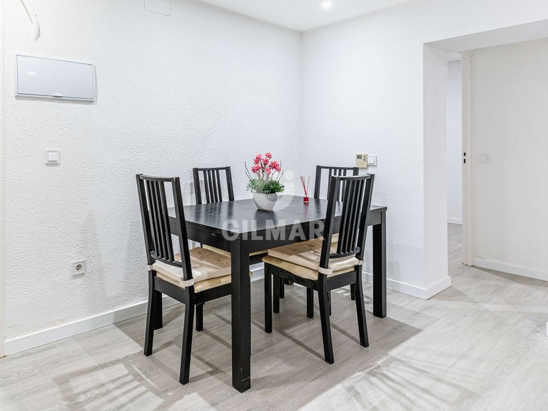 Apartment for Sale in Madrid, Madrid 13