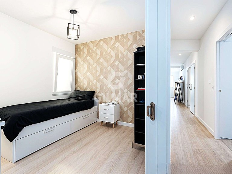 Apartment for Sale in Madrid, Madrid 11