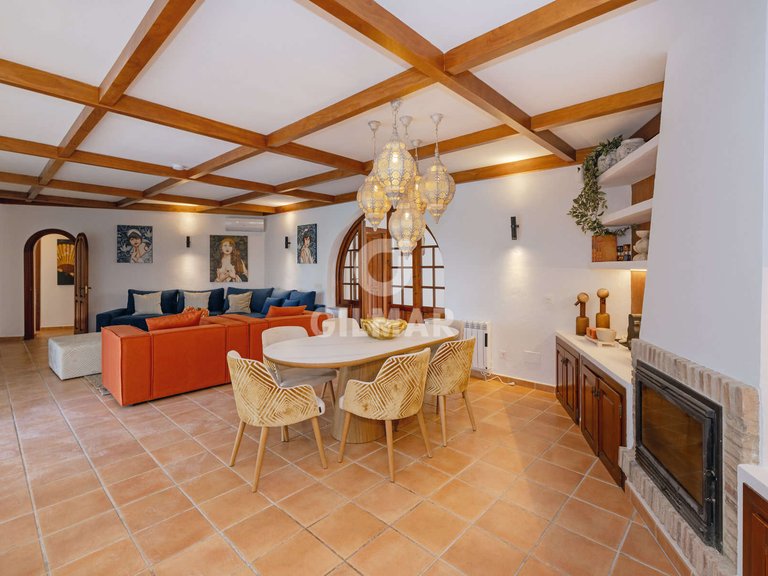 Villa for Sale in Estepona, Malaga 8