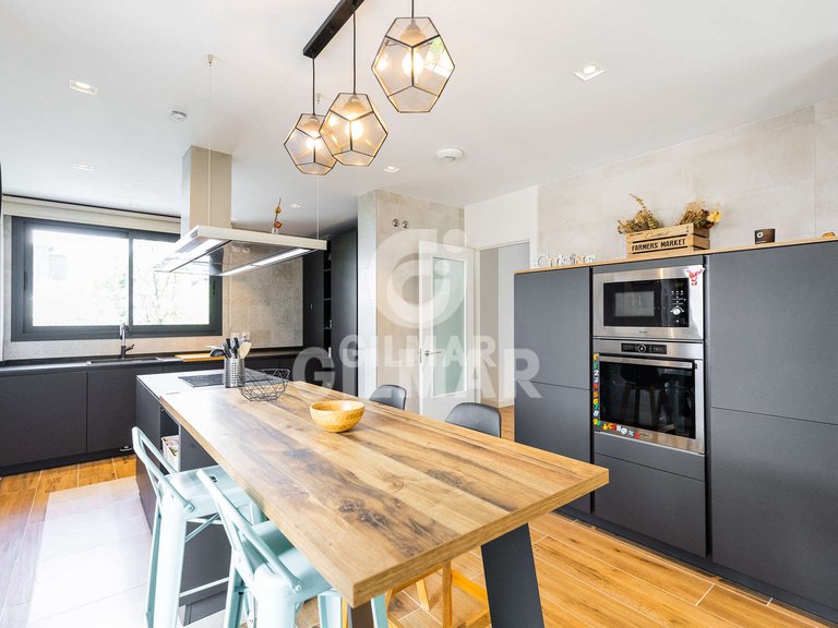 Villa for Rent in Madrid, Madrid 32