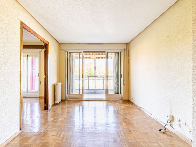 Apartment for Sale in Madrid, Madrid 7