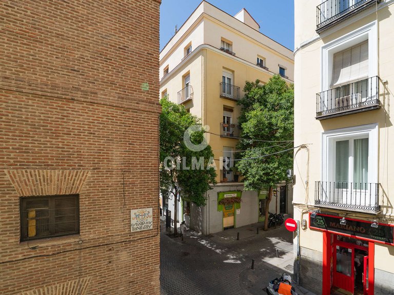 Apartment for Sale in Madrid, Madrid 22