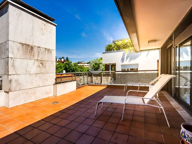 Town House for Sale in Madrid, Madrid 28