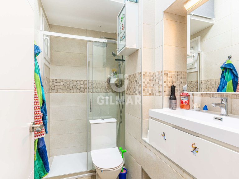 Apartment for Sale in Madrid, Madrid 22